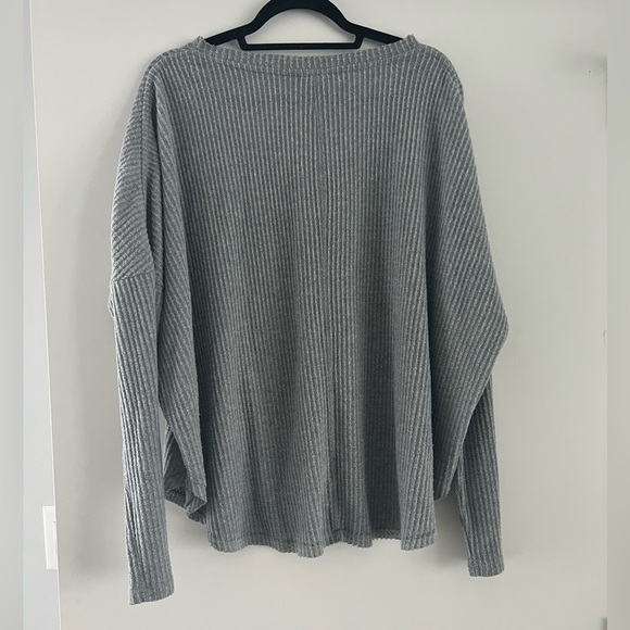 Urban Outfitters Thermal Button Up Top - Picture 3 of 5